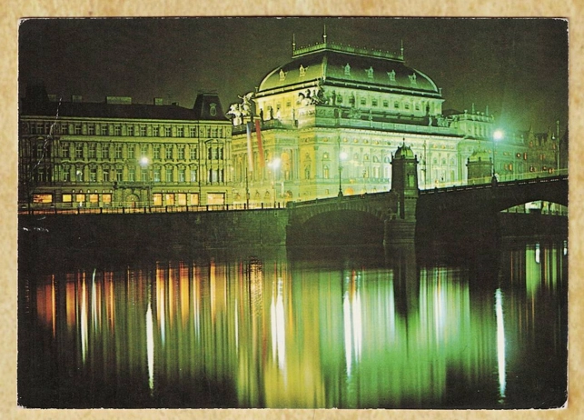 Prag Ulusal Tiyatro (Gece Görünümü) Kartpostal