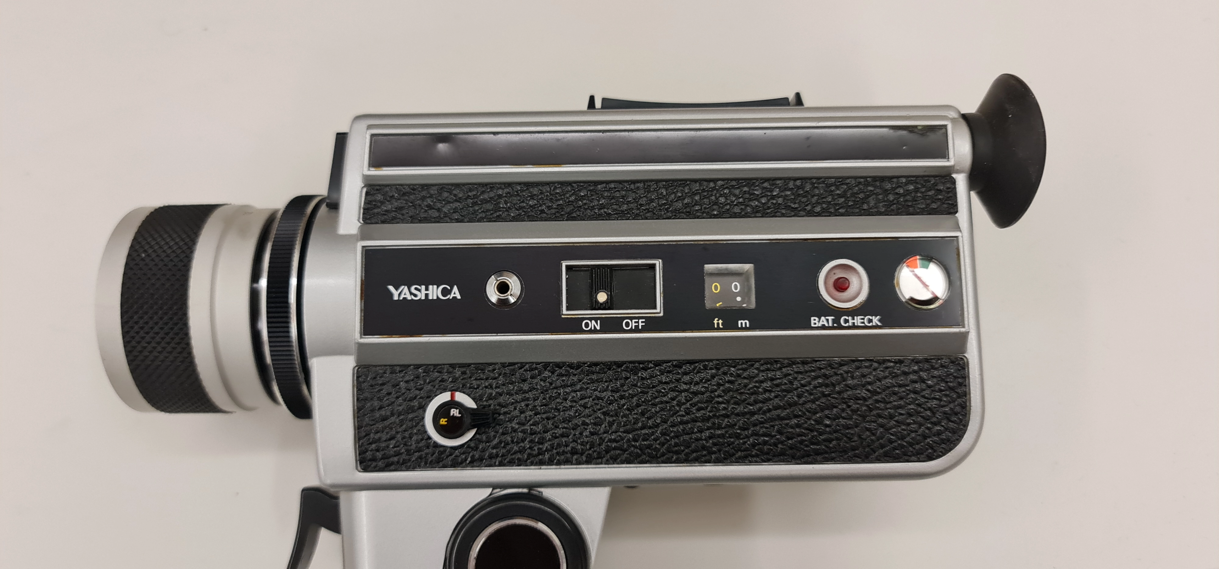 Vintage Yashica Super 40K Film Kamerası