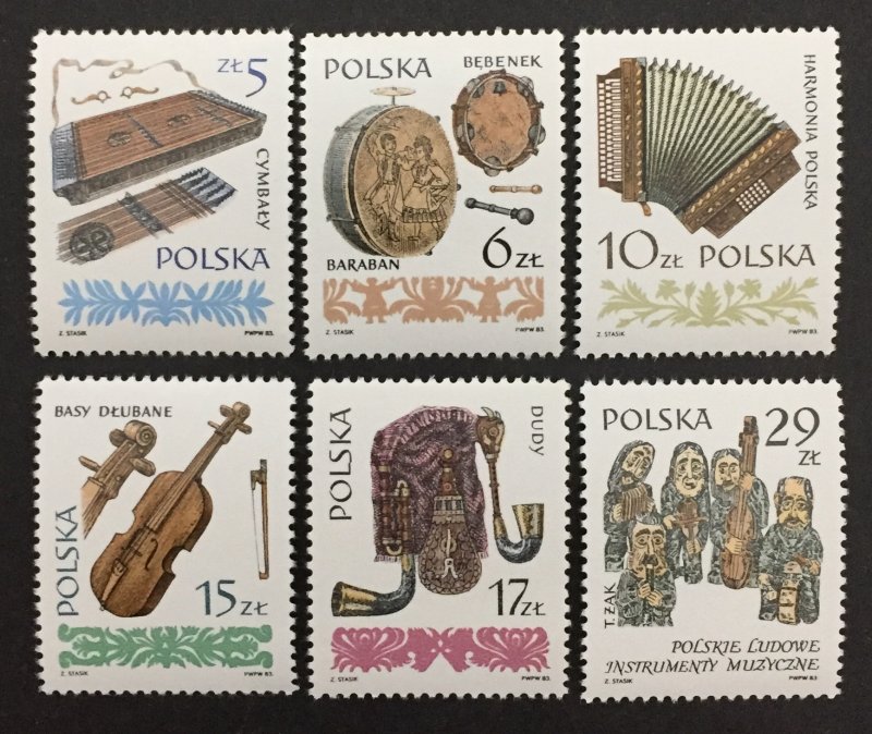 POLONYA 1980 Müzik Enstrumanları
