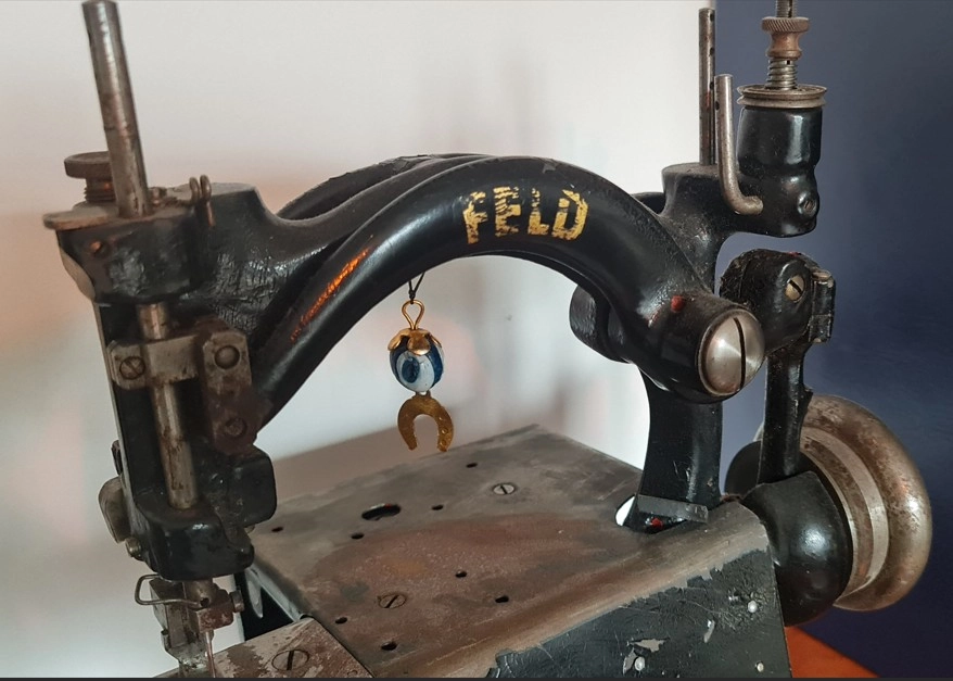 Antika FELD Dikiş Makinesi – Nadir Endüstriyel Koleksiyonluk