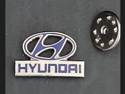 Hyundai logolu rozet