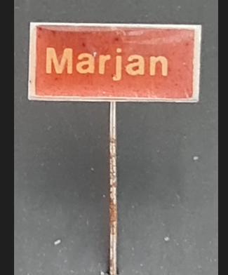 BETI – “Marjan” Etiketli Metal Rozet
