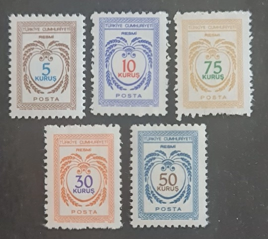 1971 BİRİNCİ RESMİ PULLAR TAM SERİ, DANTEL HAFİF YIPRANMIŞ