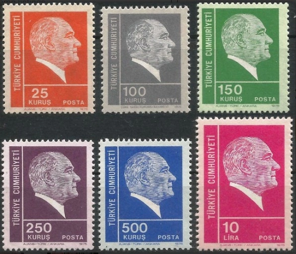 TÜRKİYE 1975 ATATÜRK SÜREKLİ SERİ PULLARI TAM SERİ MNH