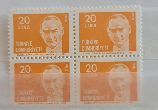 TÜRKİYE 1984 ATATÜRK PORTRELİ SÜREKLİ POSTA PULU 4 BLOK, MNH DAMGASIZ