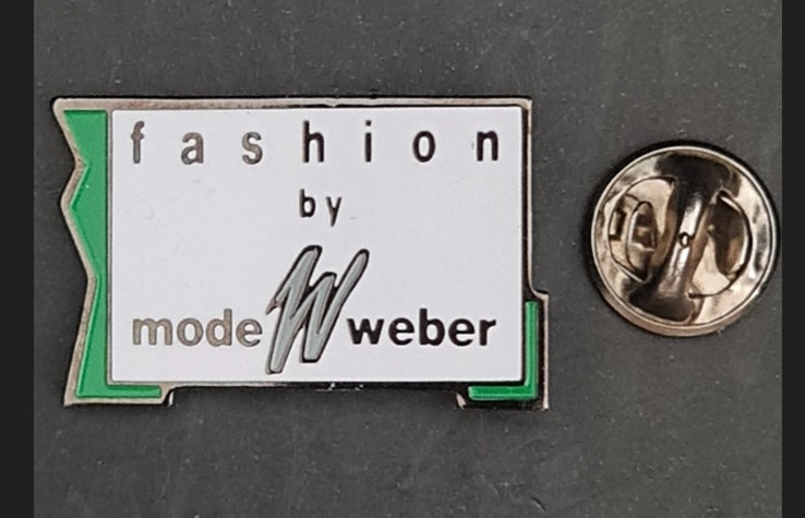 “Fashion by mode W weber” rozeti