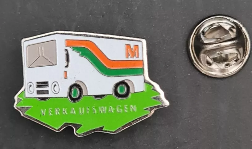 Migros “Verkaufswagen” (satış kamyonu) temalı rozet