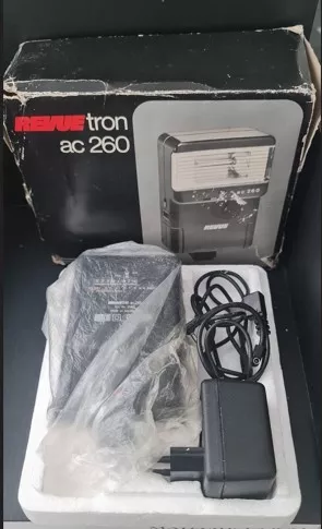 Revuetron ac 260 Elektronik flaş ünitesi