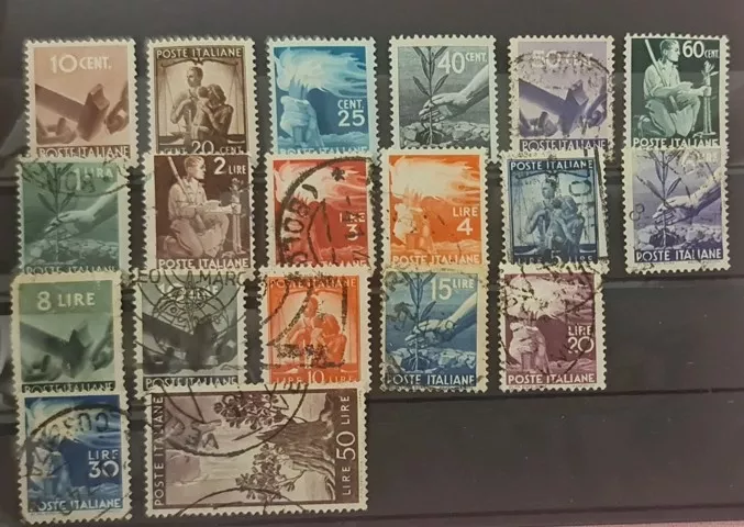 İtalya 1945 Postadan Geçmiş, Poste Italiane pulları, Tam seriden 2 pul eksik.