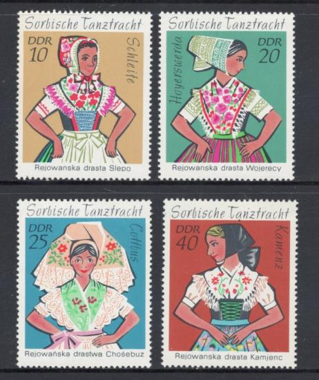 ALMANYA DDR 1971 Sobian Kostümleri