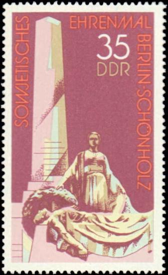 ALMANYA DDR 1977 SOVYET SAVAŞ ANITI BERLİN