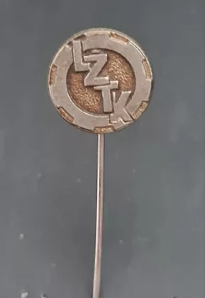 LZTK Yazılı Dişli Çerçeveli Metal Rozet