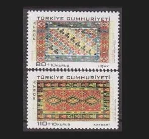 2010 GELENEKSEL TÜRK SANATLARI KİLİM MNH